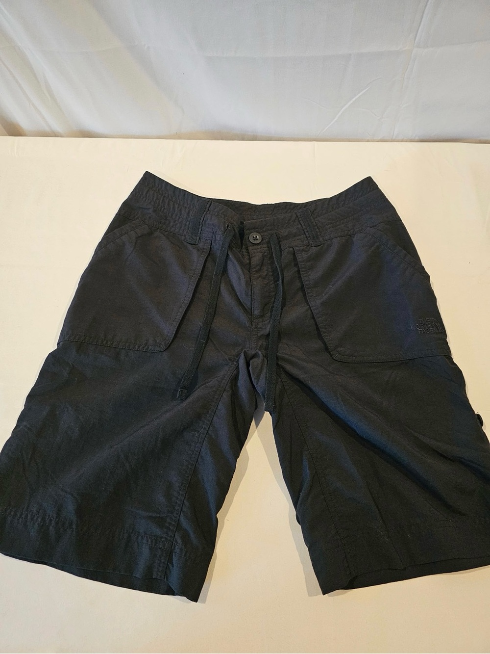 The North Face Women's Black Long Shorts Size 4